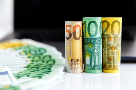 Markenschutz europaweit: Die Unterschiede zwischen deutscher und europäischer Markenanmeldung