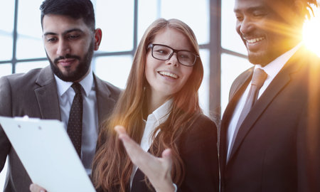 Hybridmodelle: Agil und lean in traditionellen Strukturen erfolgreich umsetzen
