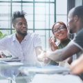 Alternative Finanzierungsformen statt Bankkredit: Wann lohnen Crowdfunding, Leasing oder Factoring?