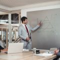 Automatisierung im deutschen Einzelhandel: Von der Warenlogistik bis zur Kundeninteraktion